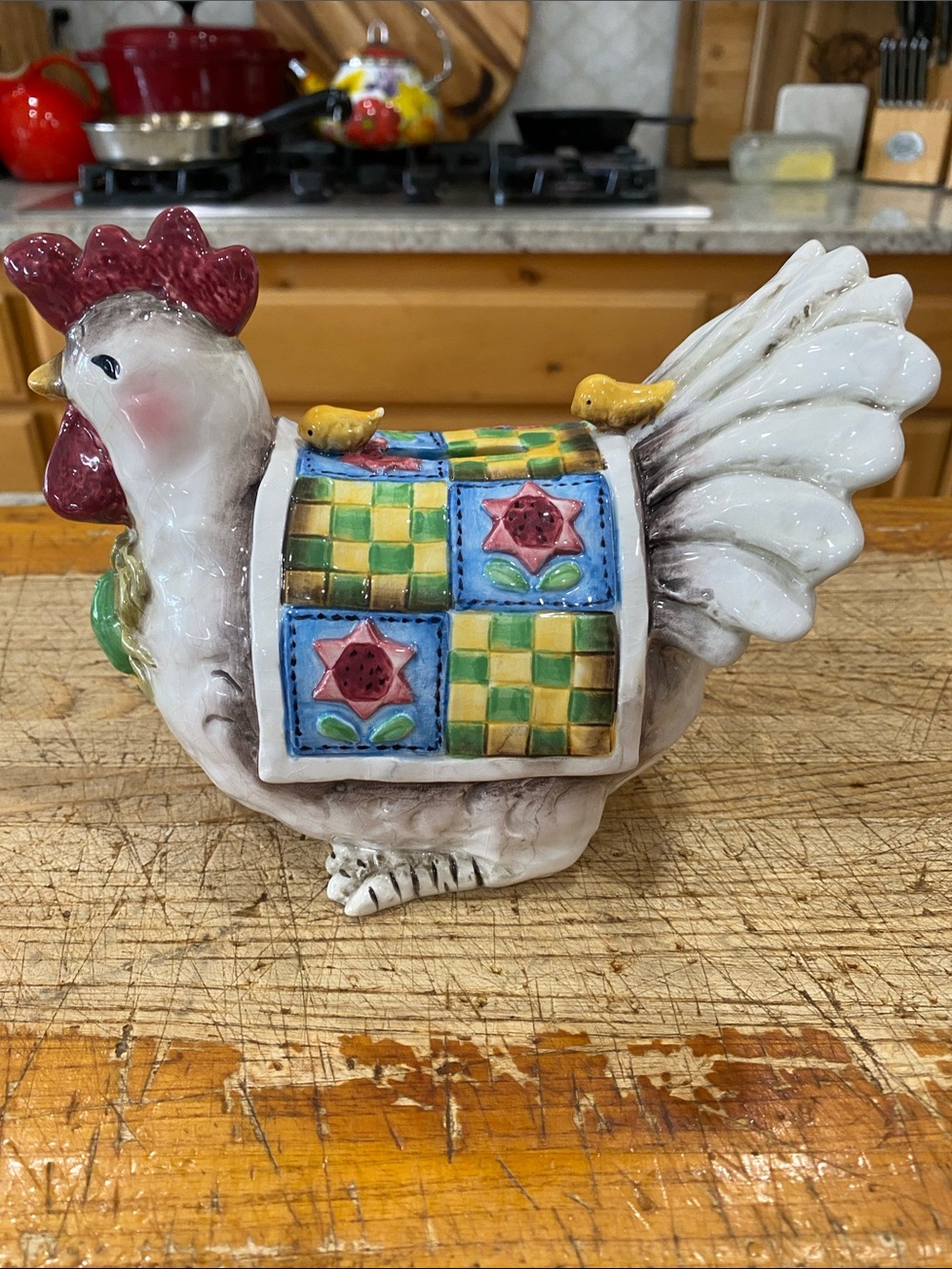 GANZ  Ceramic Hen Figurine bank with Quilt Pattern